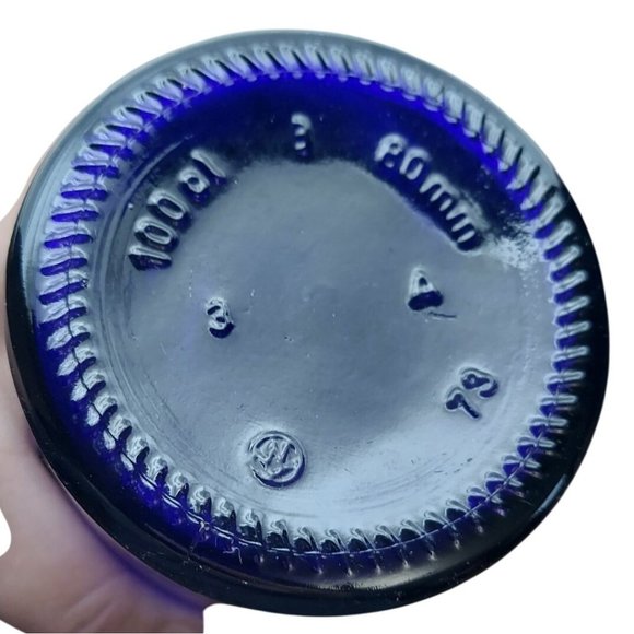 NWOB 2 Grolsch Cobalt Blue Glass 1 Liter Home Brew Wine Beer Bottle Swing EZ Cap - Picture 4 of 6